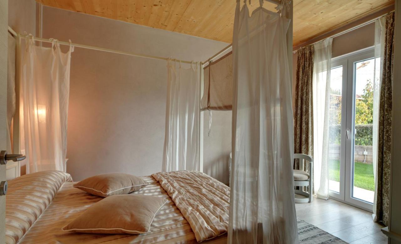 La Rosa Gialla Bio Apartments & Rooms Barolo Exterior foto
